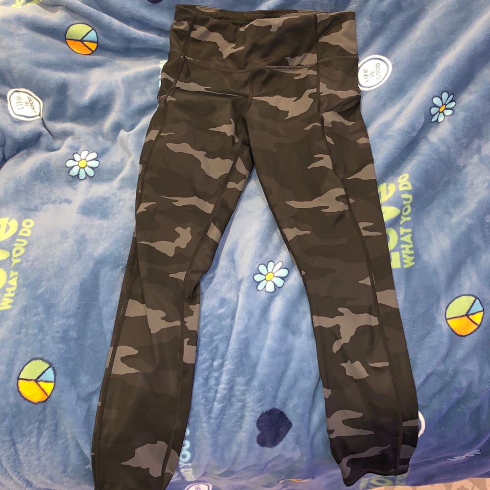 Athleta contenders
